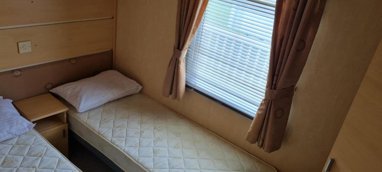 Hotel Lovely Caravan With Decking At Coral Beach Park In Lincolnshire Ref 77001C à Ingoldmells Extérieur photo